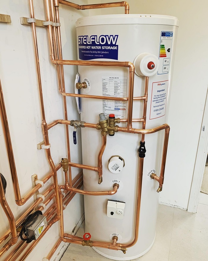 hot water cylinder replacement reading